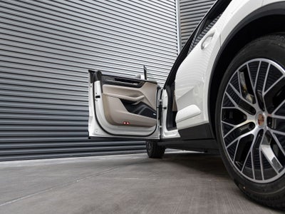 2026 Porsche Macan Electric