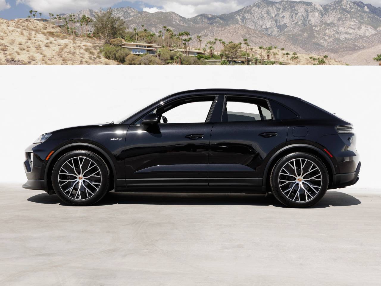 2026 Porsche Macan Macan Electric