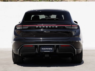 2026 Porsche Macan Macan Electric