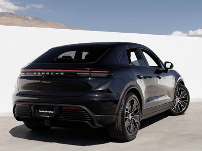 2026 Porsche Macan Macan Electric