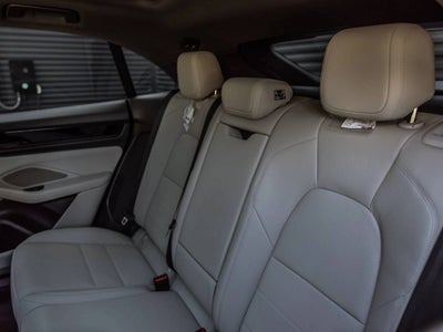 2026 Porsche Macan Macan Electric