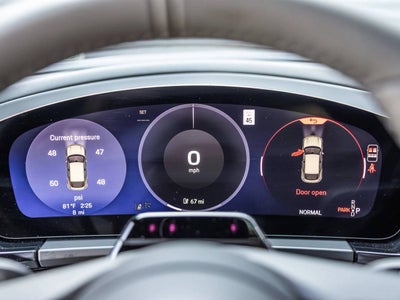 2026 Porsche Macan Macan Electric