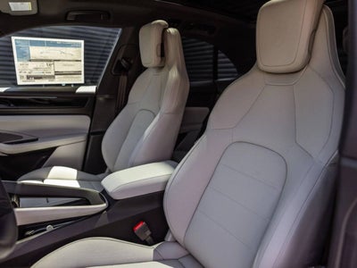 2026 Porsche Macan Macan Electric