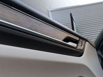 2025 Porsche Macan Macan Electric