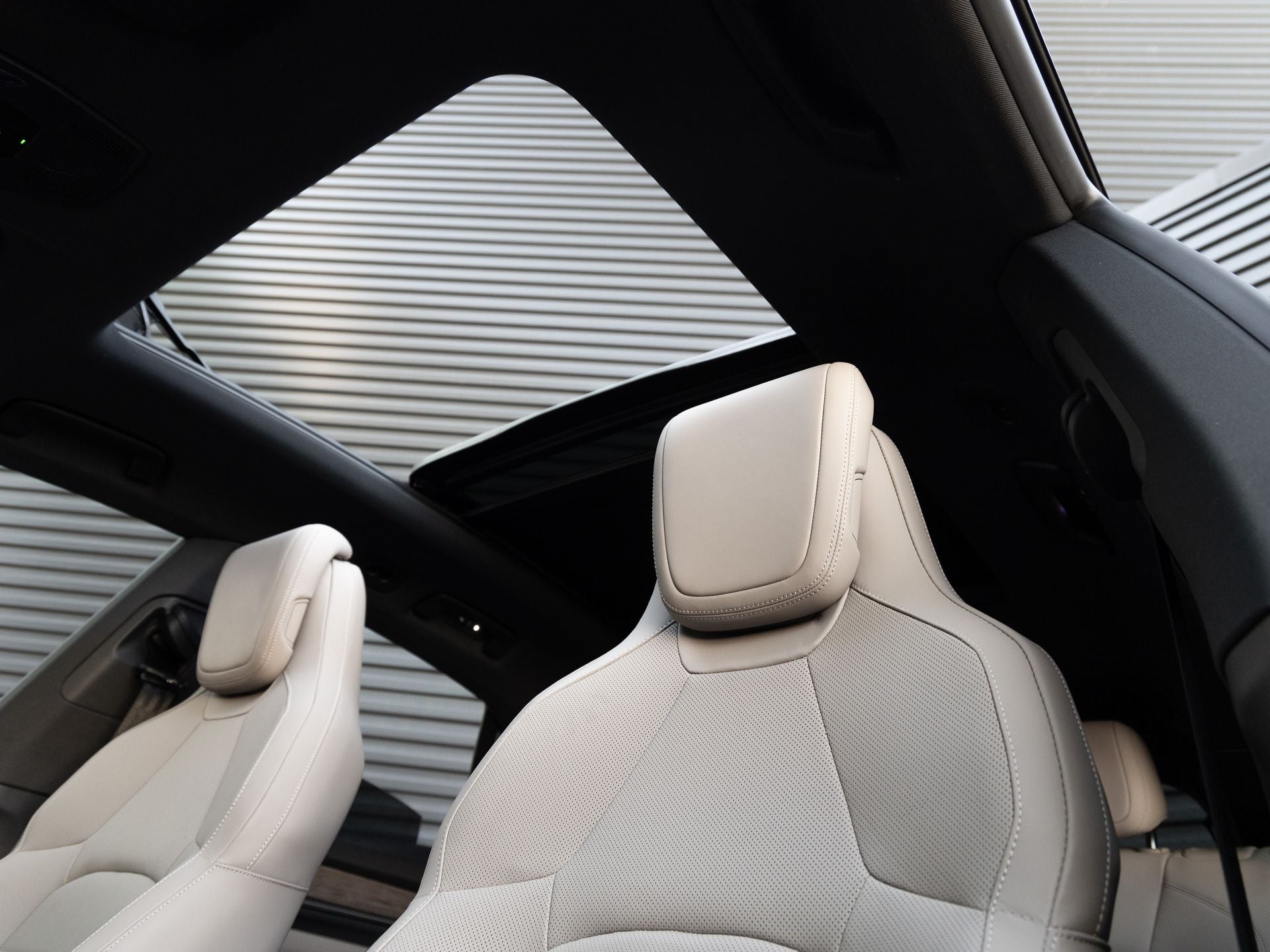 2025 Porsche Macan Macan Electric