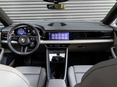 2025 Porsche Macan Macan Electric