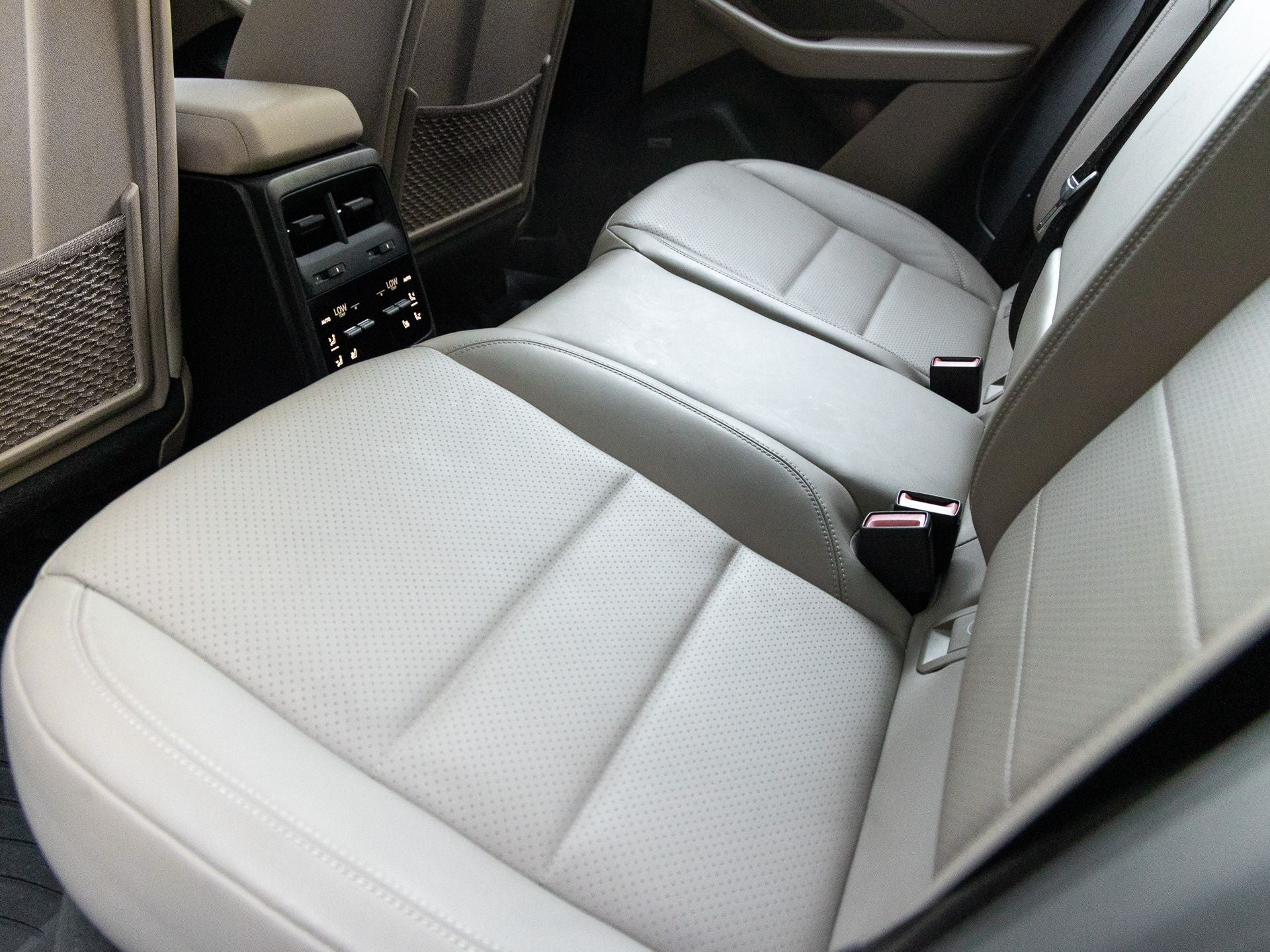 2025 Porsche Macan Macan Electric