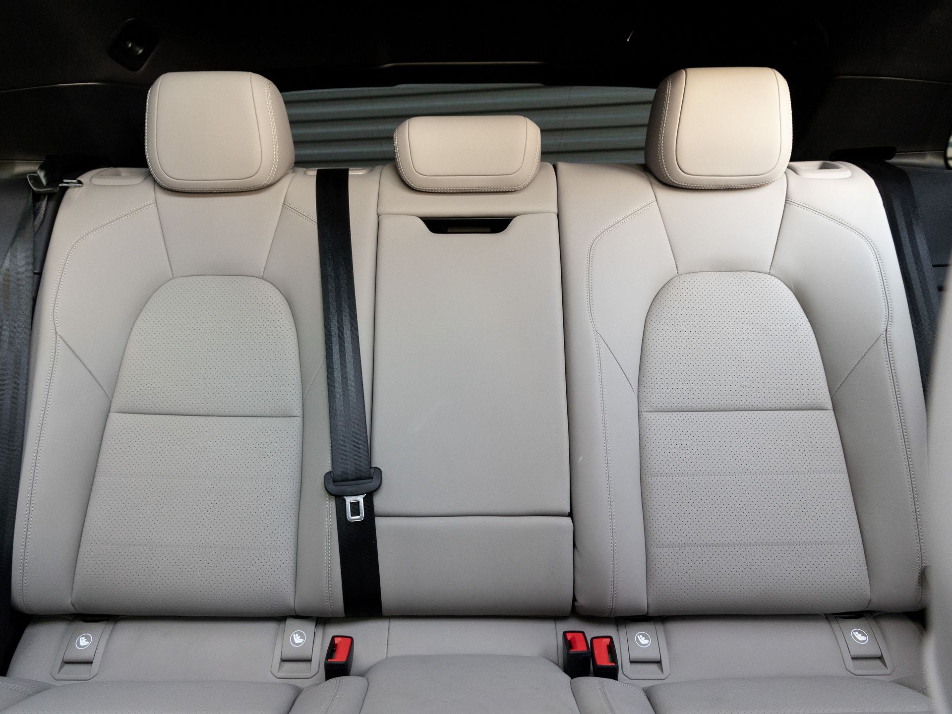 2025 Porsche Macan Macan Electric