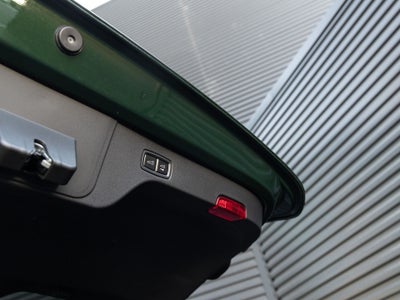 2025 Porsche Macan Macan Electric