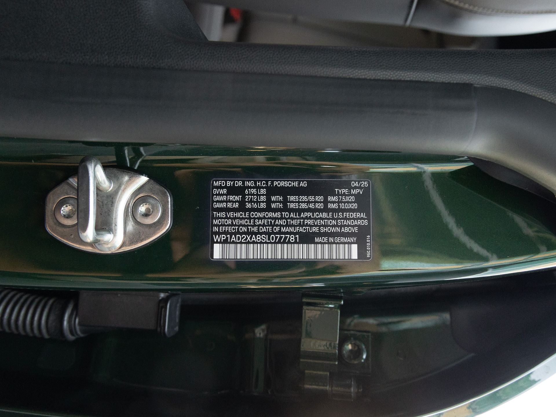 2025 Porsche Macan Macan Electric