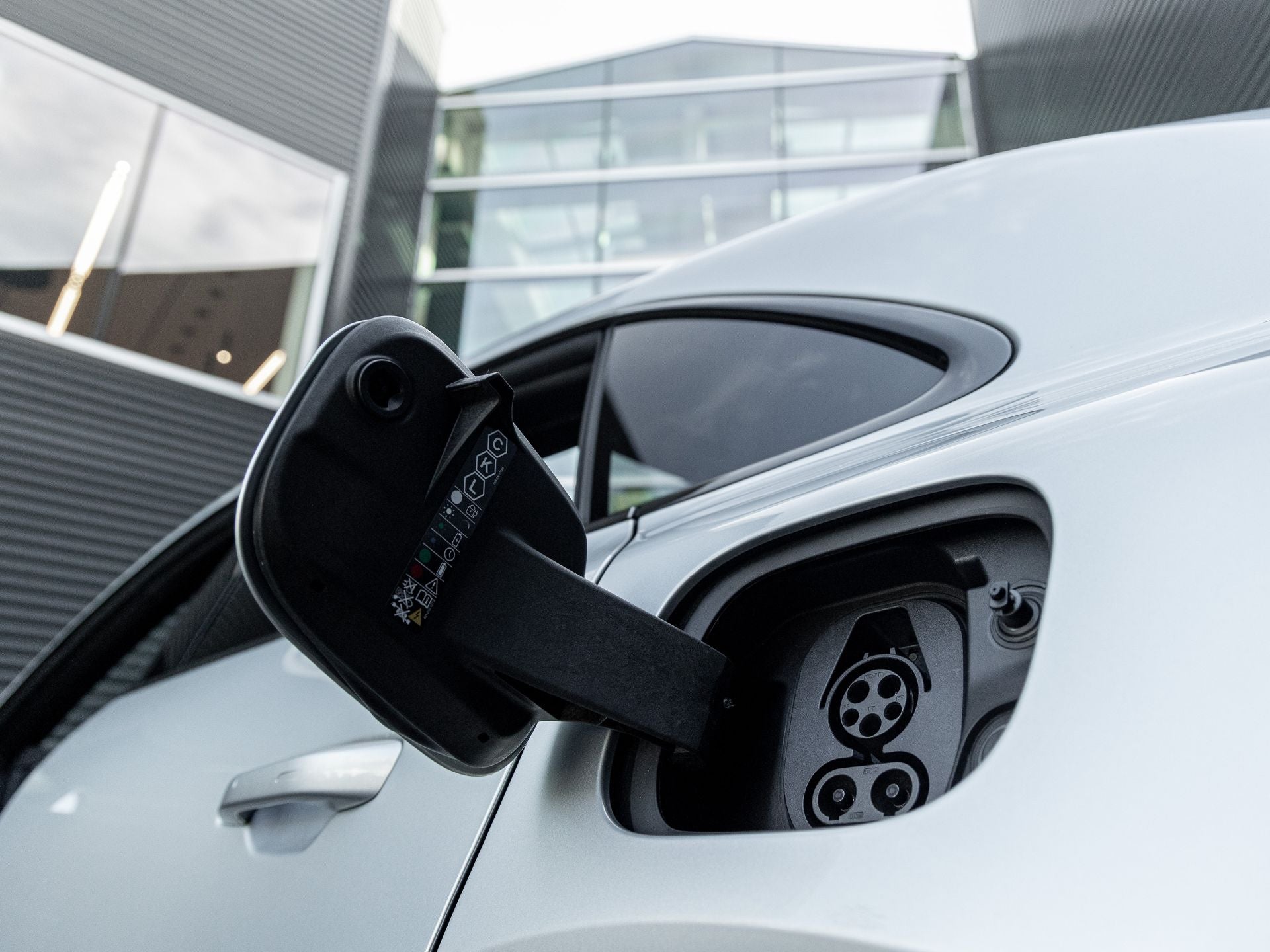 2026 Porsche Macan Electric
