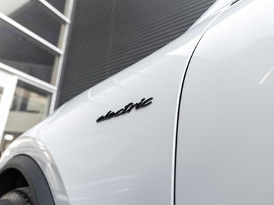 2026 Porsche Macan Electric