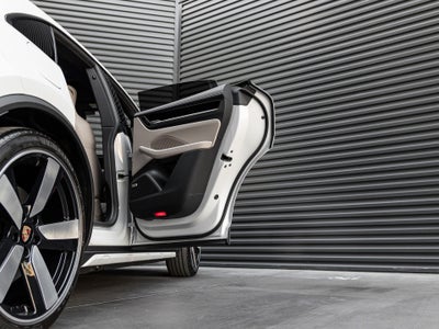 2026 Porsche Macan Electric