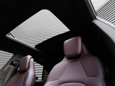2026 Porsche Macan Macan Electric