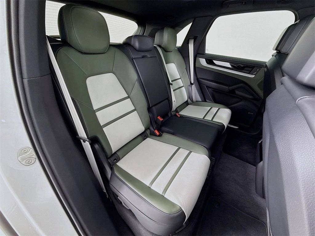 2026 Porsche Cayenne Cayenne E-Hybrid