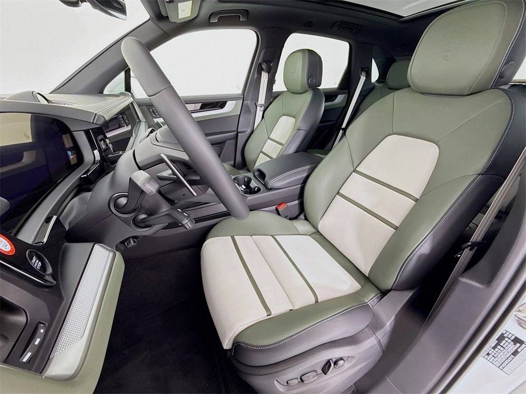 2026 Porsche Cayenne Cayenne E-Hybrid