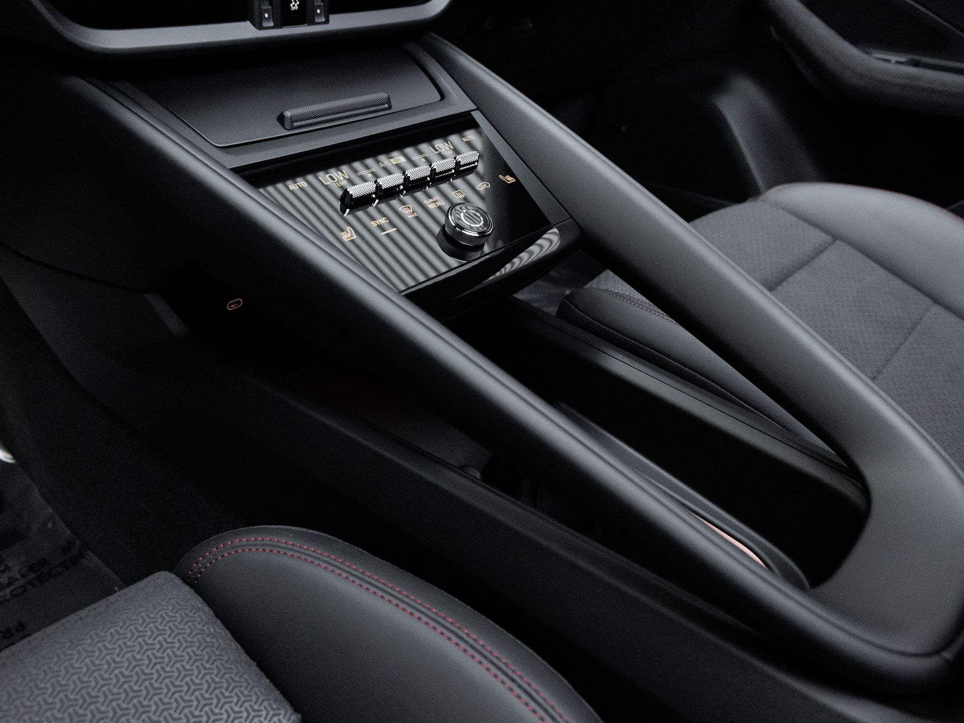 2026 Porsche Macan Macan GTS Electric