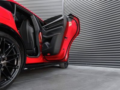 2026 Porsche Macan Macan GTS Electric