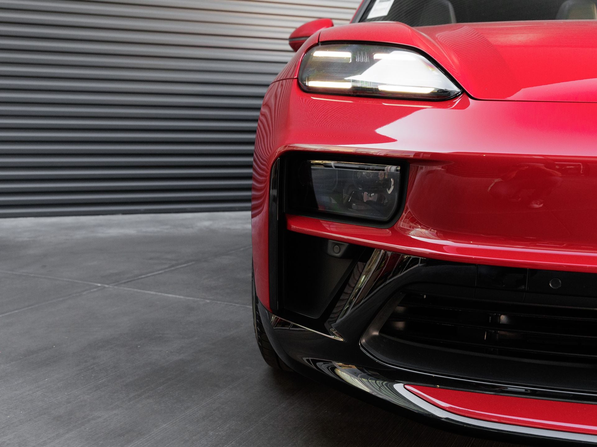 2026 Porsche Macan Macan GTS Electric