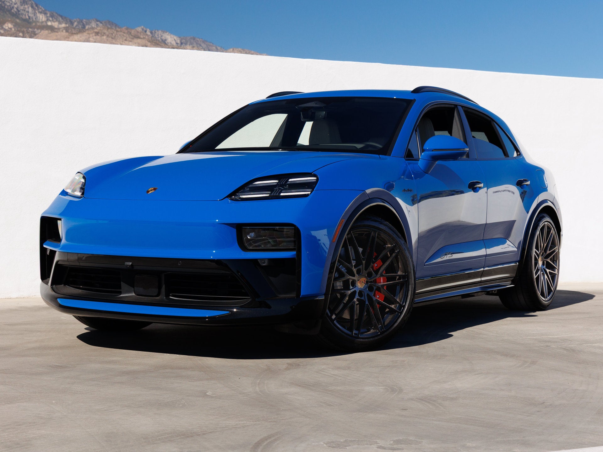 2026 Porsche Macan Macan GTS Electric
