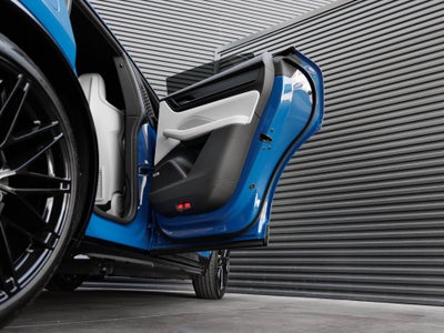 2026 Porsche Macan Macan GTS Electric