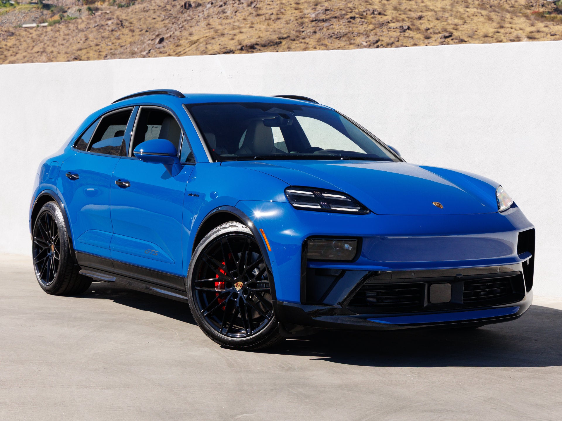2026 Porsche Macan Macan GTS Electric