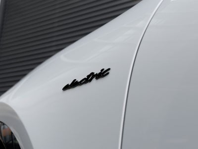 2026 Porsche Macan Macan GTS Electric