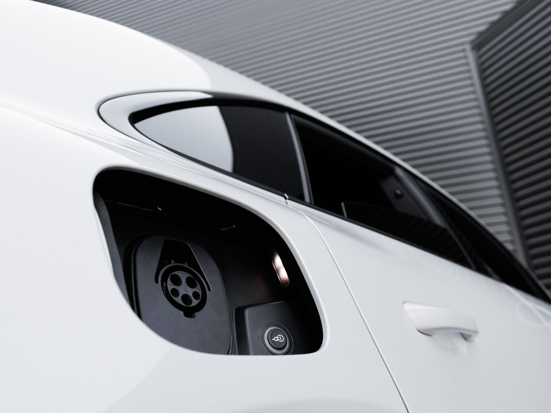 2026 Porsche Macan Macan GTS Electric