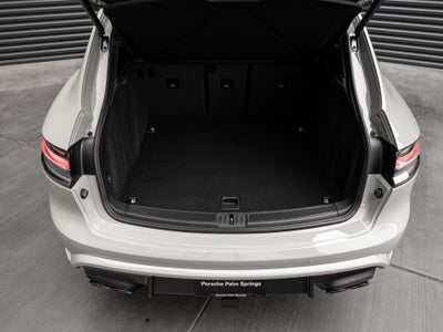 2026 Porsche Macan GTS