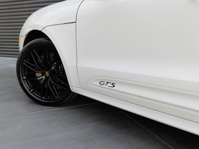 2026 Porsche Macan Macan GTS