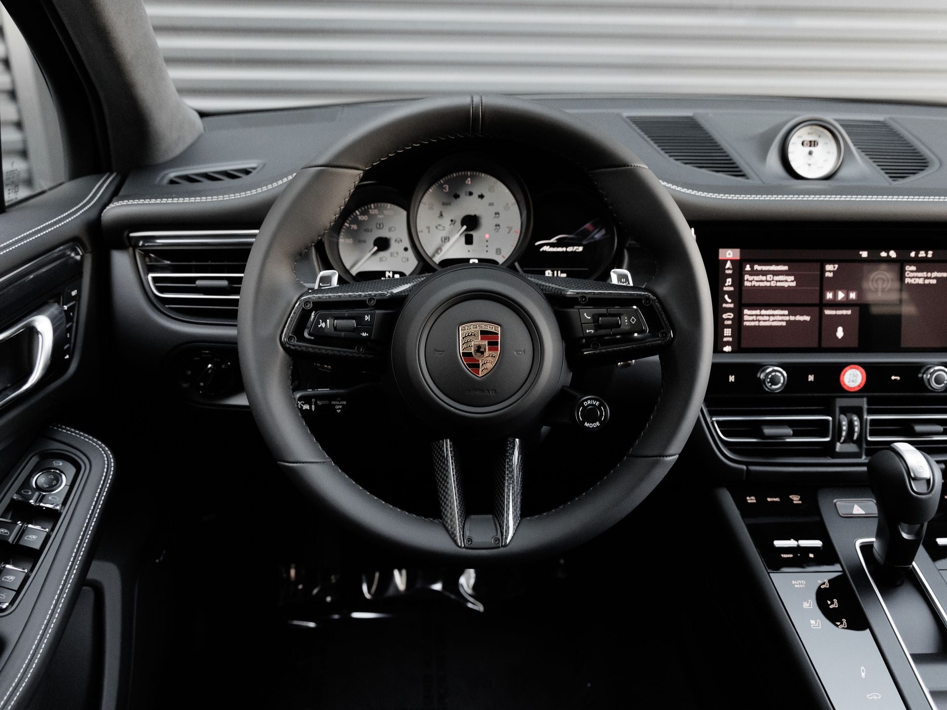 2026 Porsche Macan Macan GTS