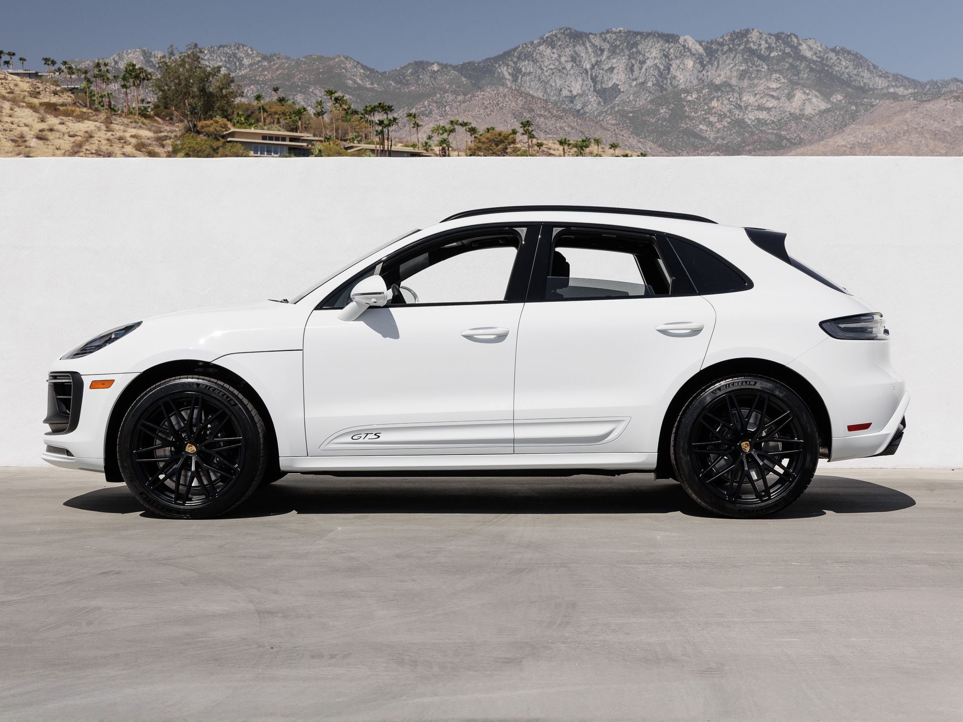 2026 Porsche Macan Macan GTS