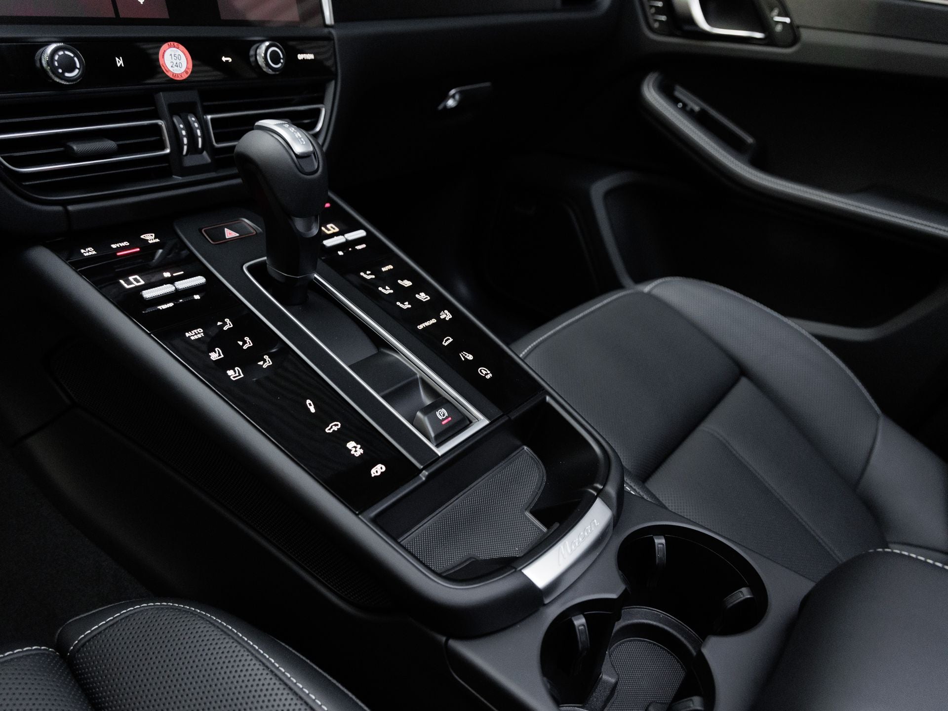 2026 Porsche Macan Macan GTS