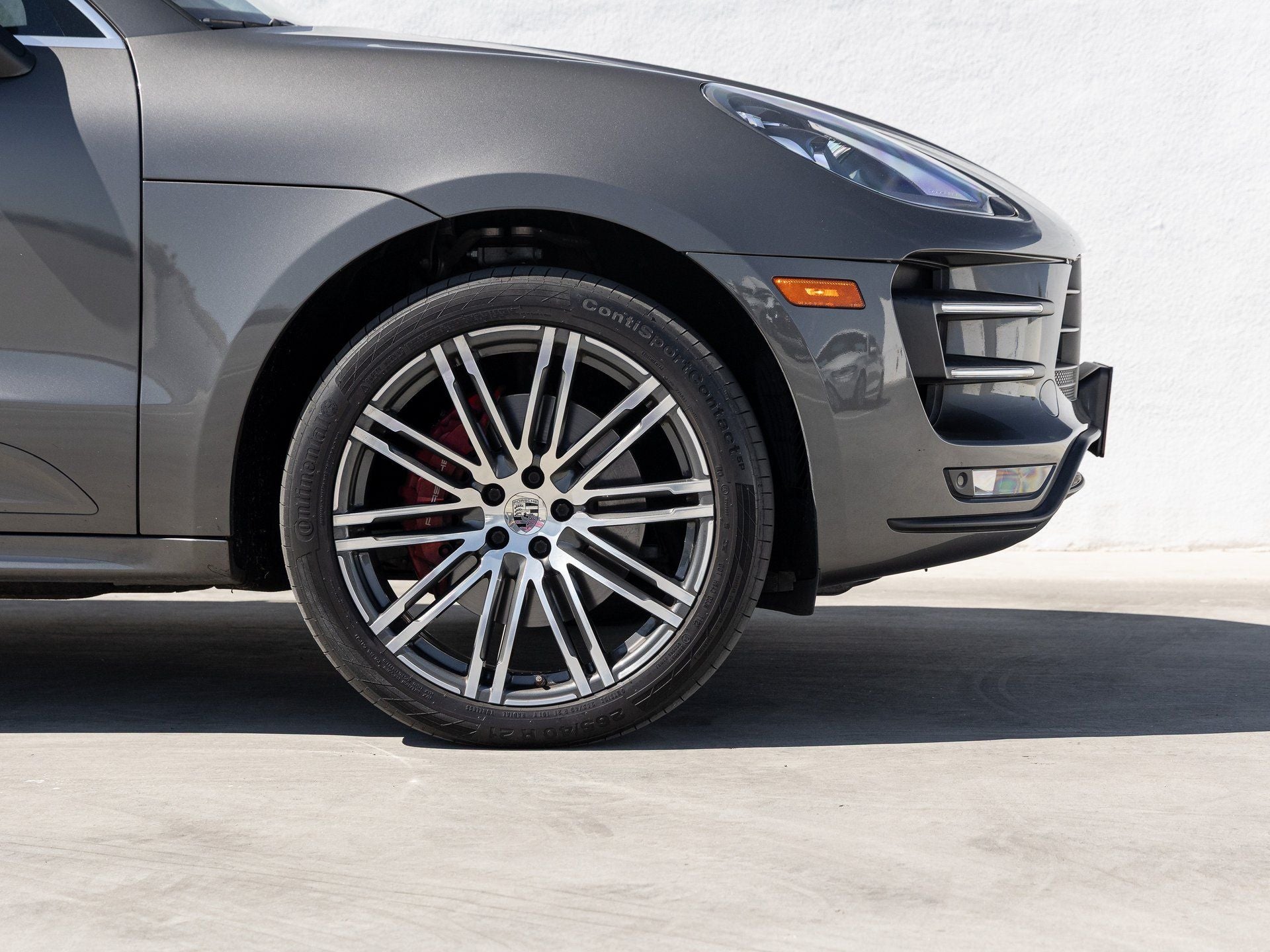 2017 Porsche Macan Macan Turbo