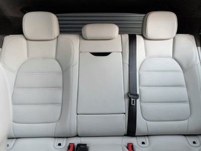 2017 Porsche Macan Macan Turbo