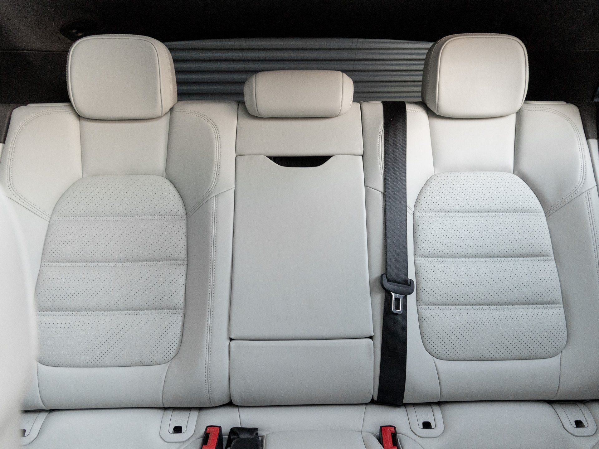 2017 Porsche Macan Macan Turbo