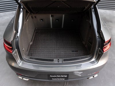 2017 Porsche Macan Macan Turbo