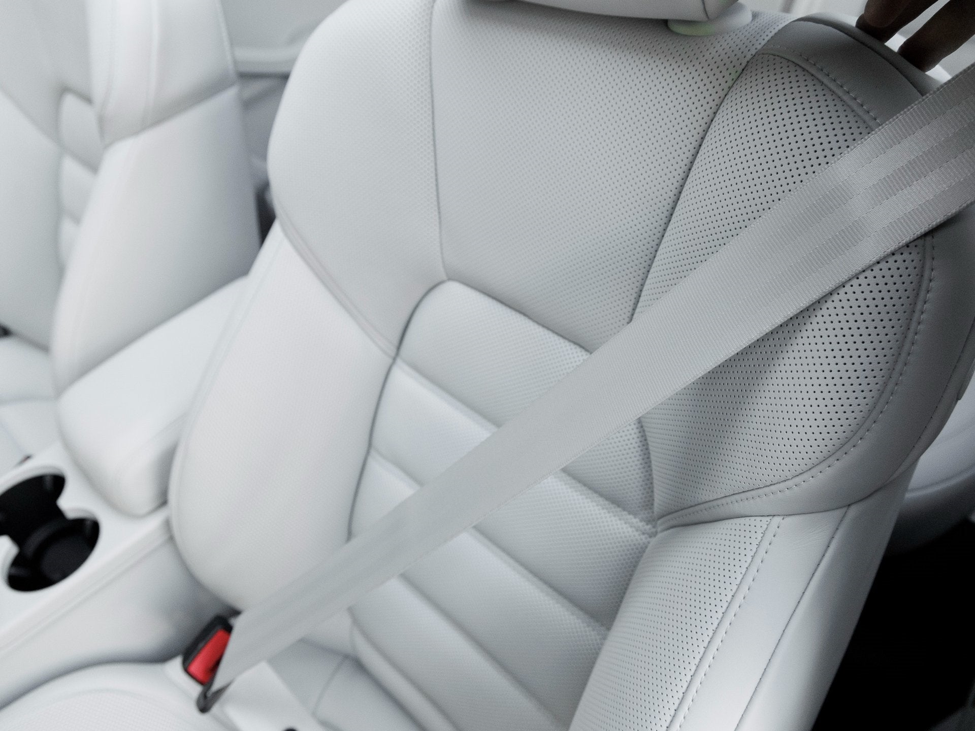 2026 Porsche Macan Macan GTS