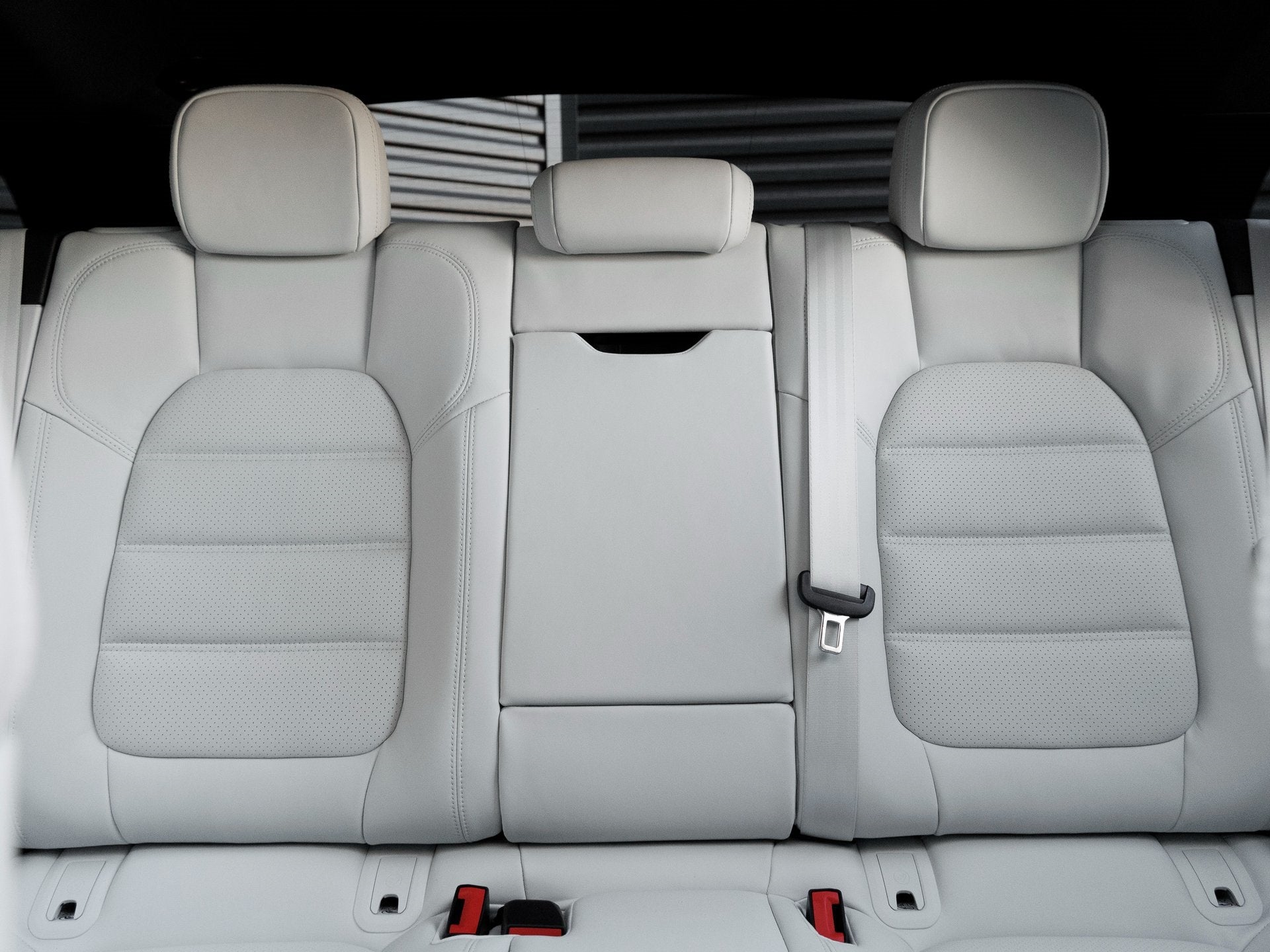 2026 Porsche Macan Macan GTS