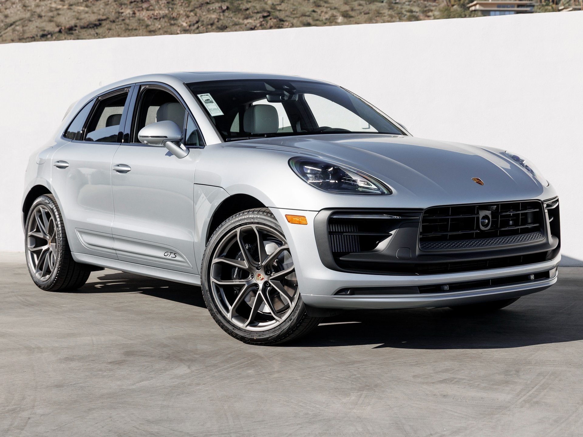 2026 Porsche Macan Macan GTS