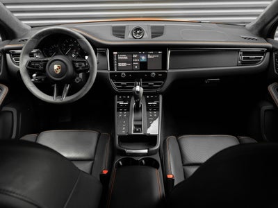 2024 Porsche Macan Macan GTS (MY24)