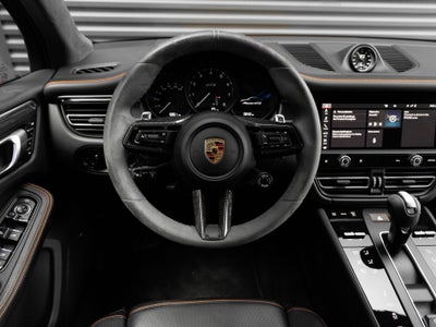 2024 Porsche Macan Macan GTS (MY24)