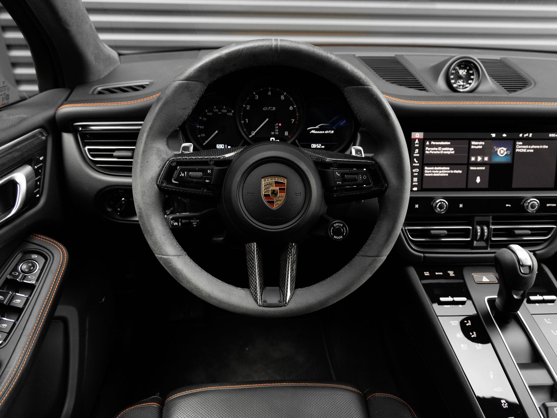 2024 Porsche Macan Macan GTS (MY24)
