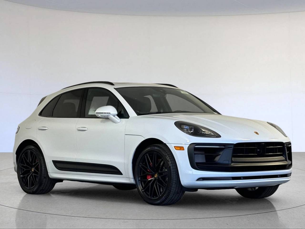 2026 Porsche Macan Macan GTS