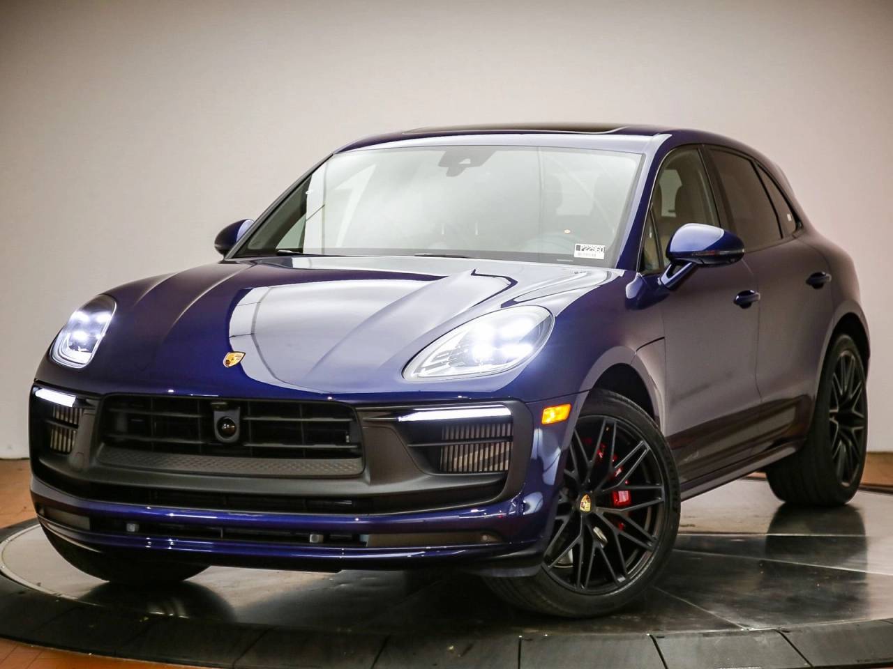 2026 Porsche Macan Macan GTS