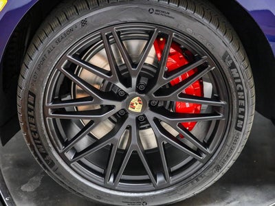 2026 Porsche Macan Macan GTS