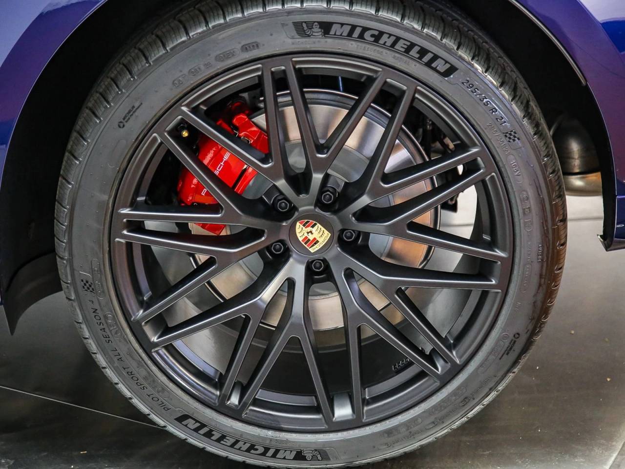 2026 Porsche Macan Macan GTS