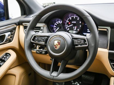 2026 Porsche Macan Macan GTS