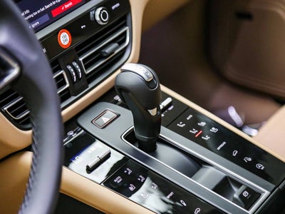 2026 Porsche Macan Macan GTS
