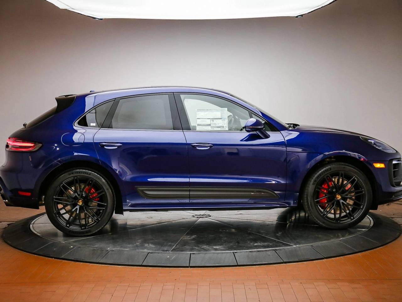 2026 Porsche Macan Macan GTS